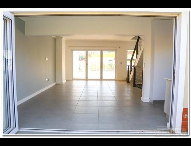 3 BEDROOM TOWNHOUSE FOR SALE IN KINDLEWOOD ESTATE
